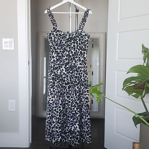 Zara Dresses & Skirts - Zara Black White Animal Leopard Print Button Front Midi Dress Size Large